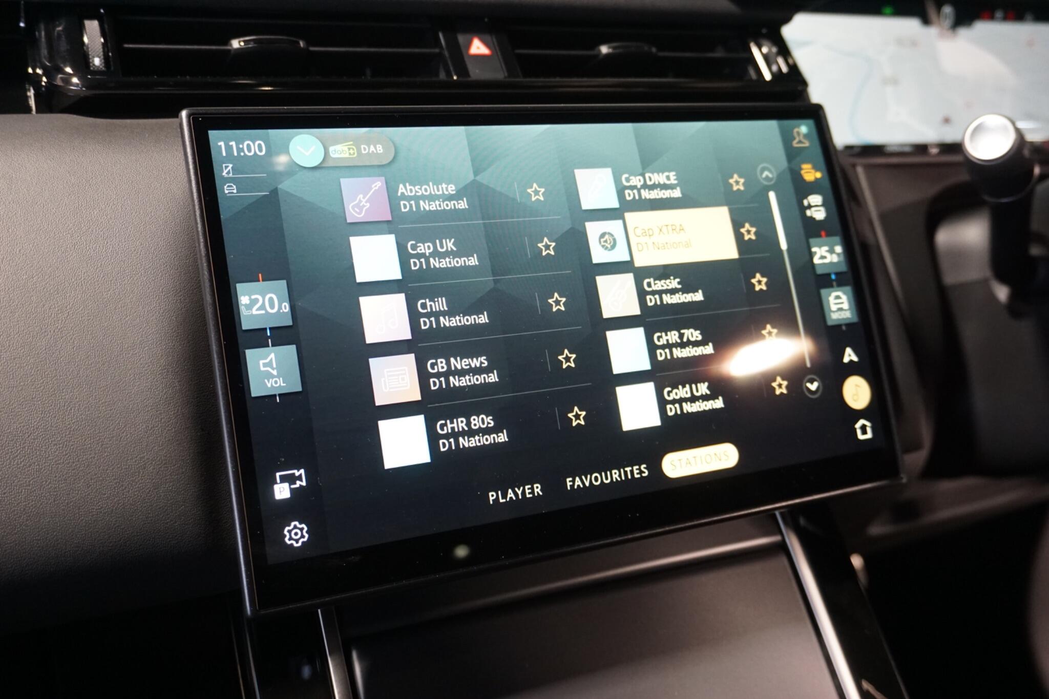 Land Rover Range Rover Velar 2.0 P250 Dynamic HSE SUV 5dr Petrol Auto 4WD Euro 6 (s/s) (249 ps)